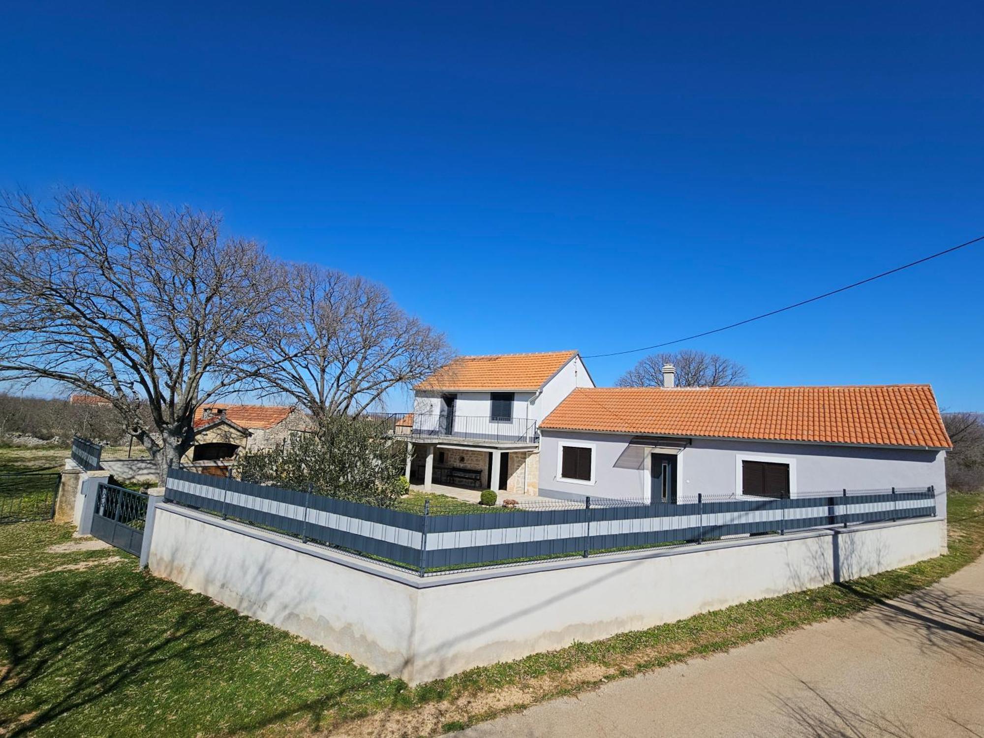 Holiday Home Nena Drniš Εξωτερικό φωτογραφία